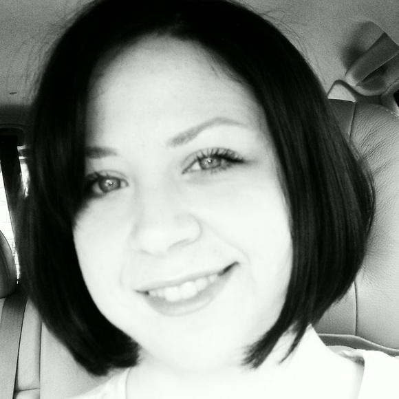 Meet your Posher, Tonya - Picture 1 of 1